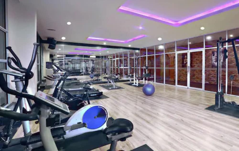 Aston Karimun City Hotel Tanjung Balai Karimun Ngoại thất bức ảnh
