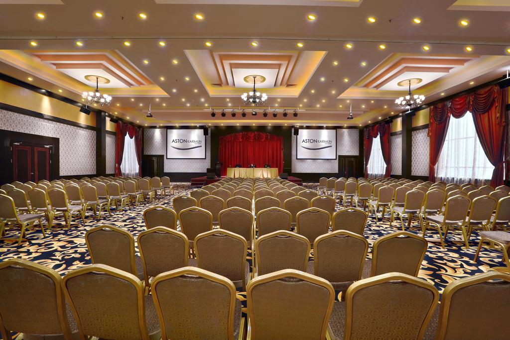 Aston Karimun City Hotel Tanjung Balai Karimun Ngoại thất bức ảnh